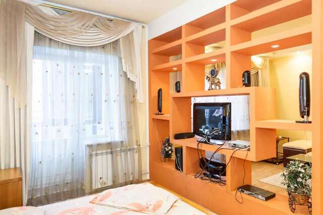 Апартаменты Apartment on Soborniy 177 Запорожье-6